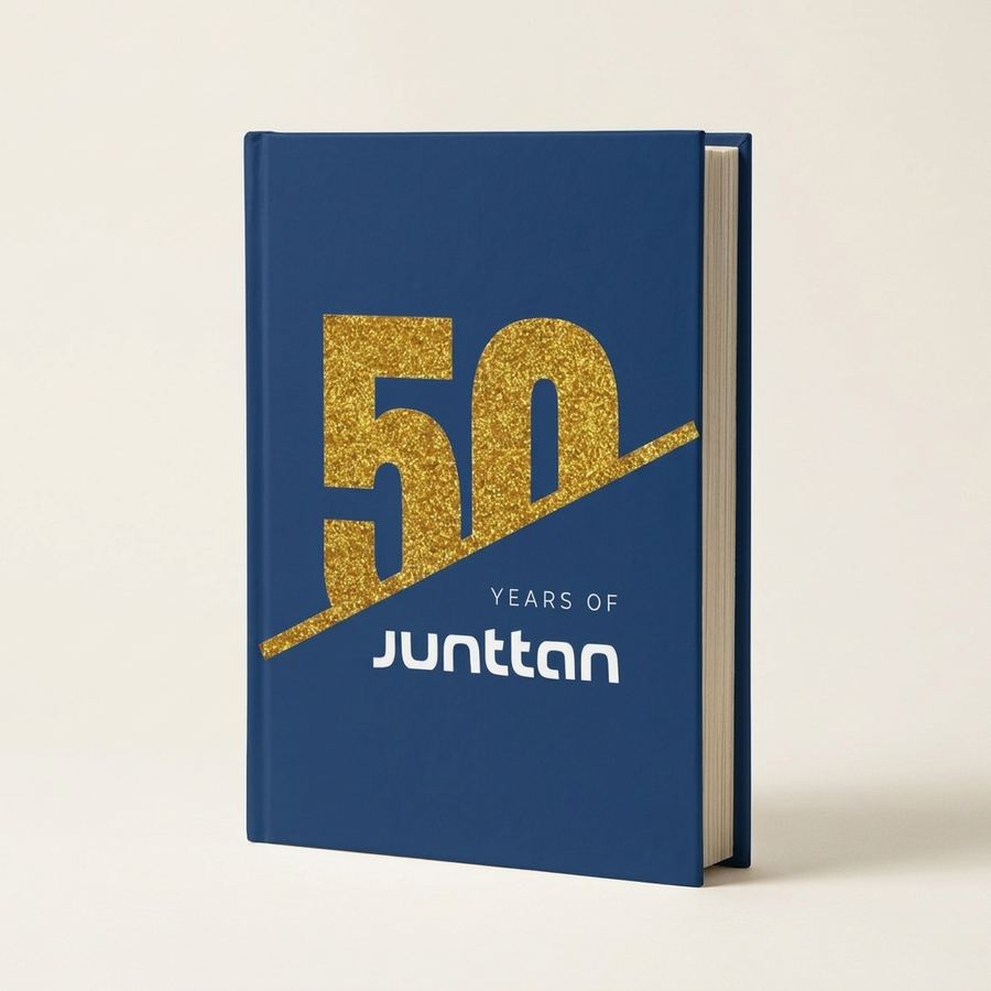 Junttan 50 vuotta -historiikin kansi